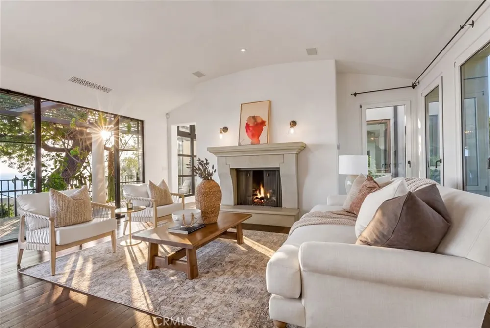 425 Panorama Drive Laguna Beach, CA 92651