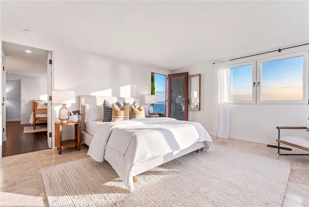 425 Panorama Drive Laguna Beach, CA 92651