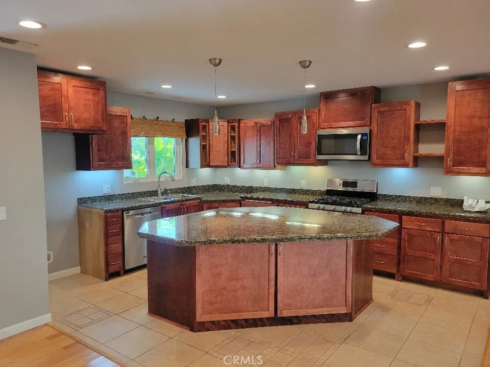 244 Via Buena Ventura Torrance, CA 90277