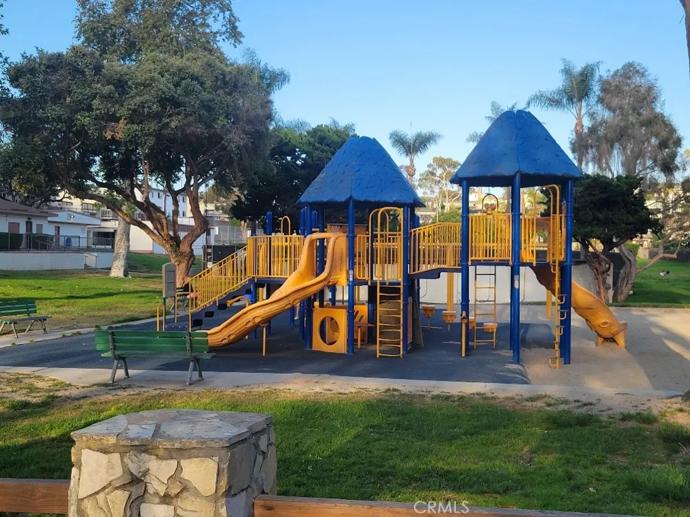 244 Via Buena Ventura Torrance, CA 90277