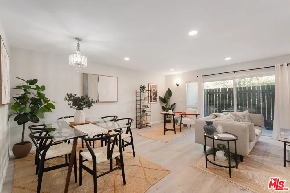 4933 Indian Wood Road #364 Culver City, CA 90230