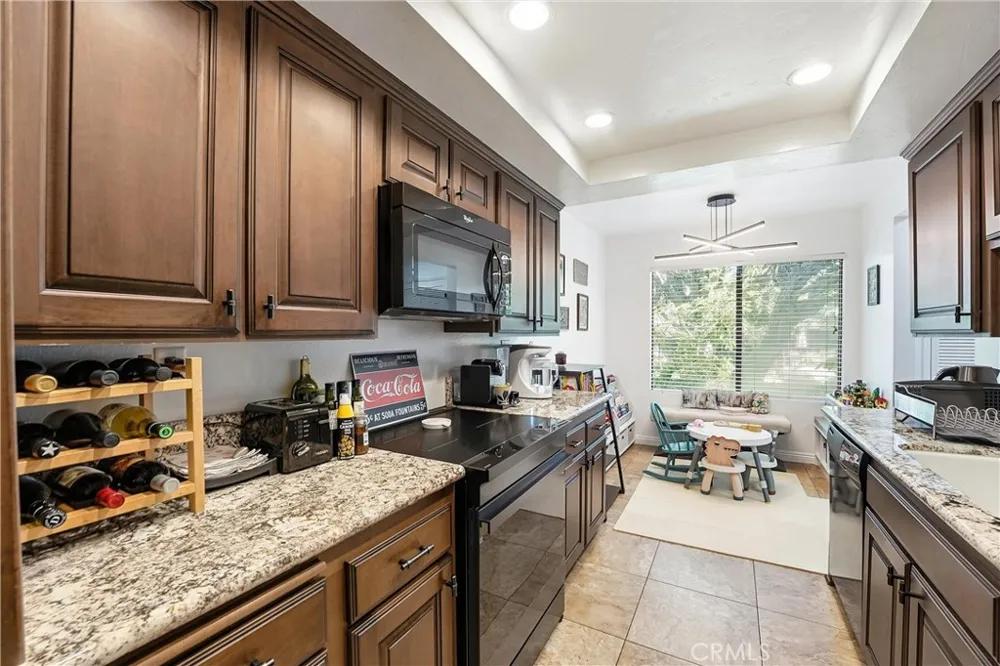 3669 Country Club Drive #C Long Beach, CA 90807