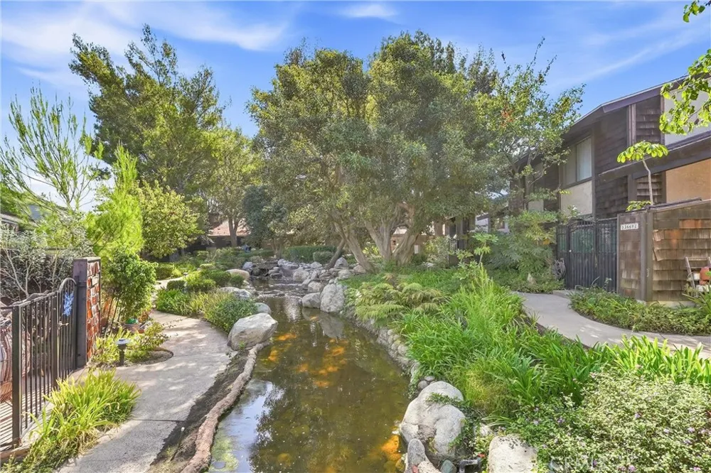 3669 Country Club Drive #C Long Beach, CA 90807