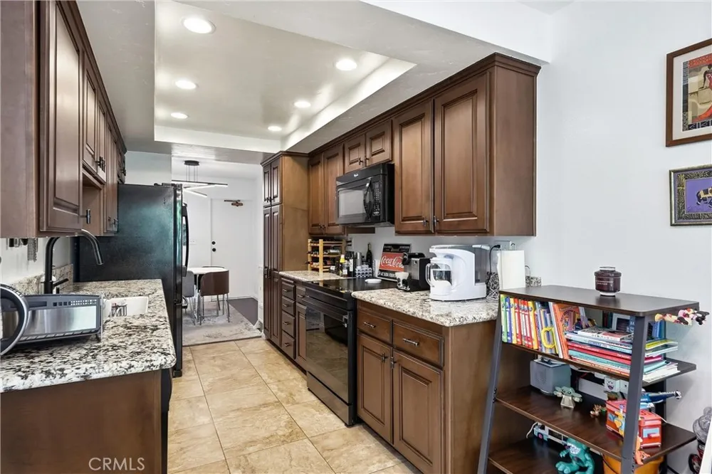 3669 Country Club Drive #C Long Beach, CA 90807