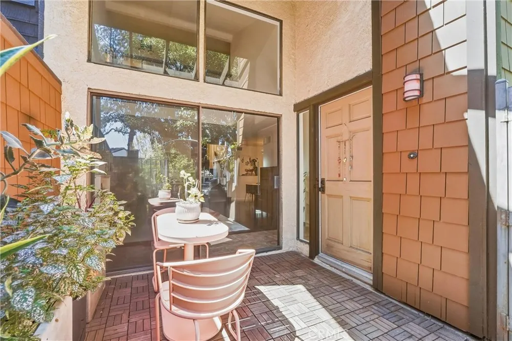 3669 Country Club Drive #C Long Beach, CA 90807