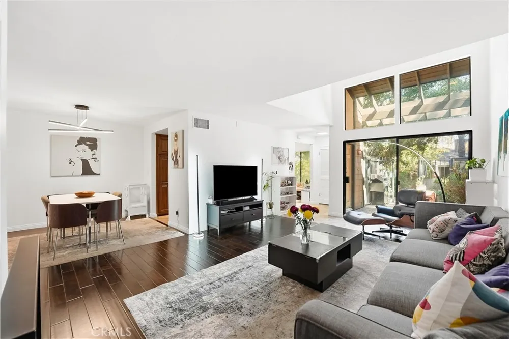 3669 Country Club Drive #C Long Beach, CA 90807