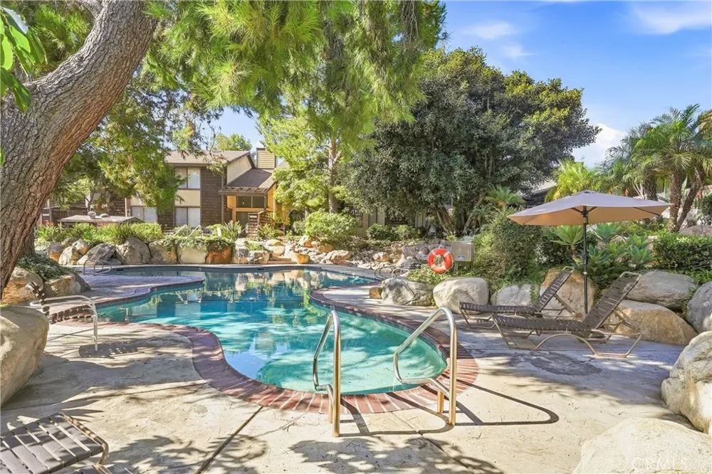 3669 Country Club Drive #C Long Beach, CA 90807