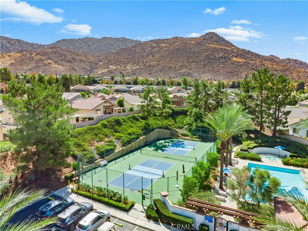 14603 Grandview Drive Moreno Valley, CA 92555
