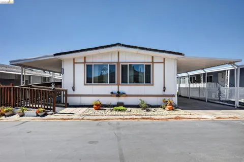 3654 Shelly Ln