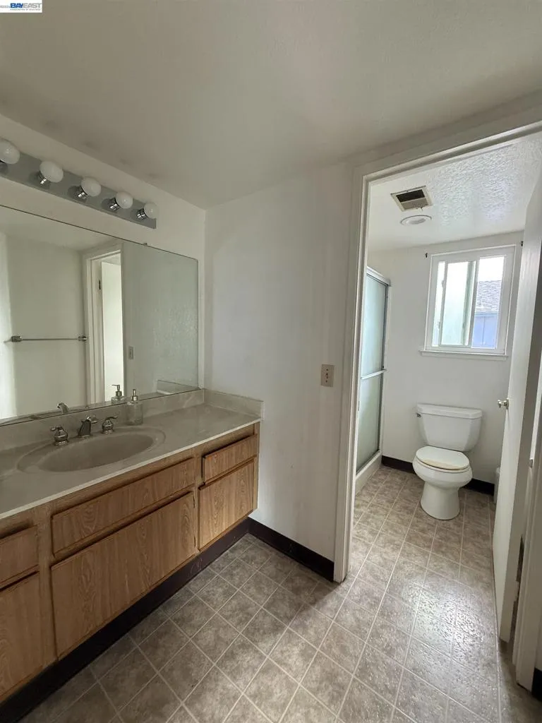 446 Lighthouse Dr Vallejo, CA 94590