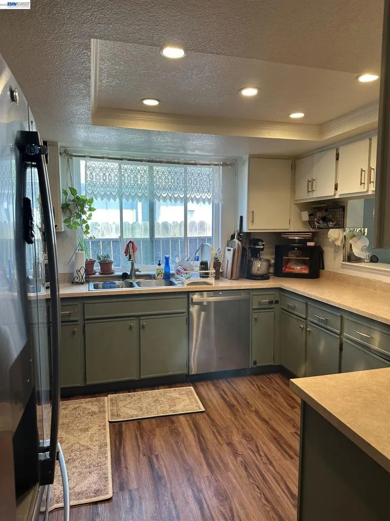 446 Lighthouse Dr Vallejo, CA 94590