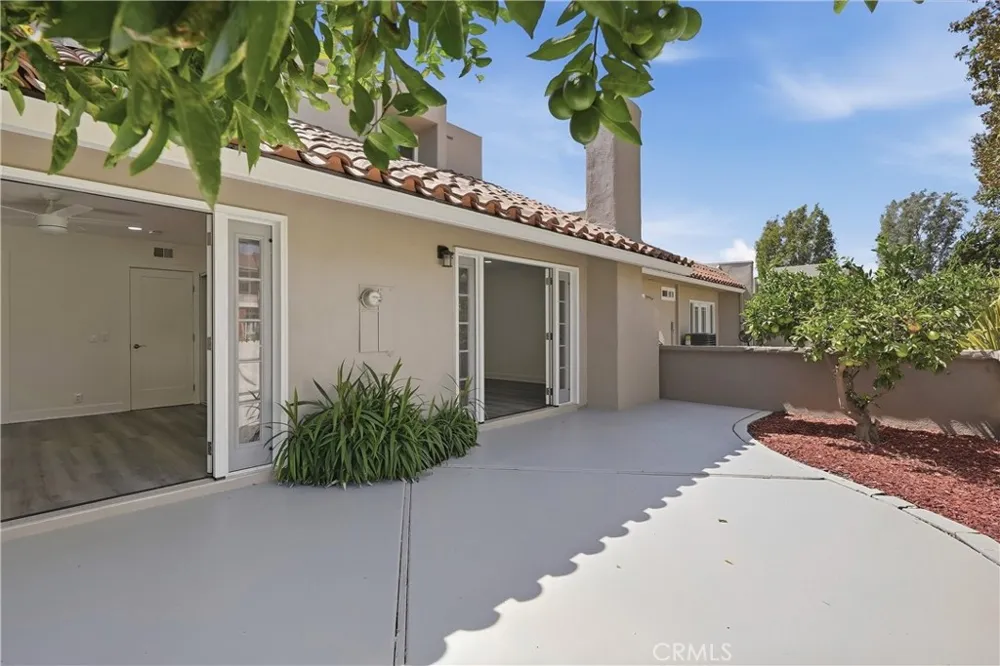 10803 Los Jardines E Fountain Valley, CA 92708