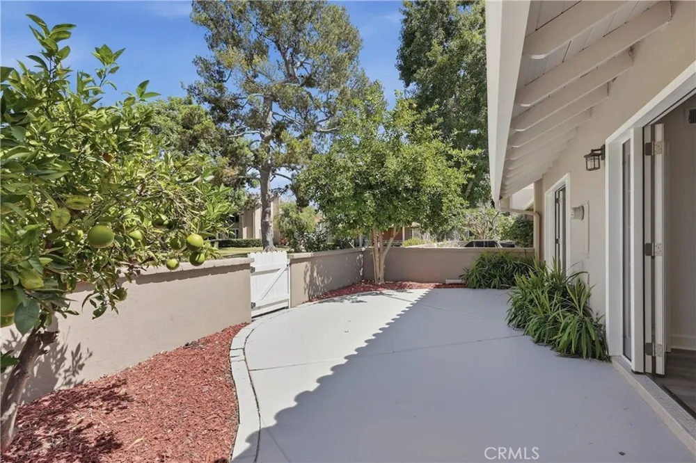 10803 Los Jardines E Fountain Valley, CA 92708