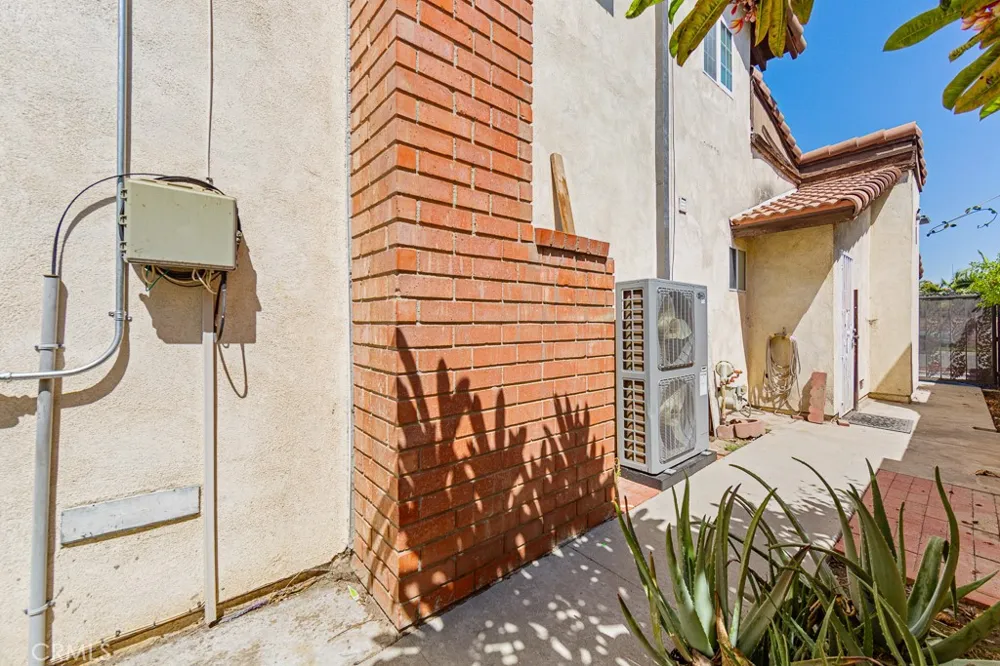 11326 Michelle Cerritos, CA 90703