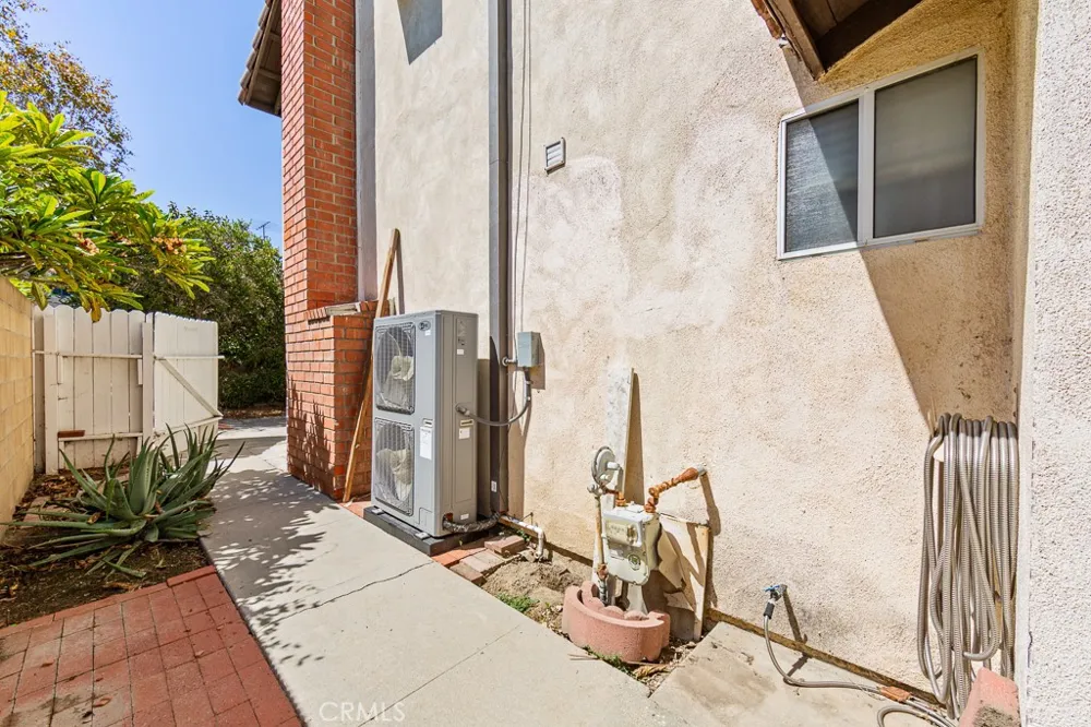 11326 Michelle Cerritos, CA 90703