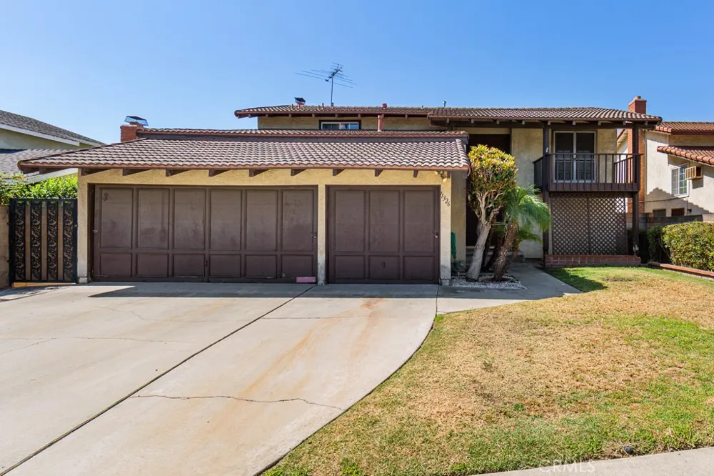 11326 Michelle Cerritos, CA 90703