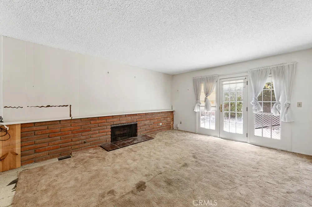11326 Michelle Cerritos, CA 90703