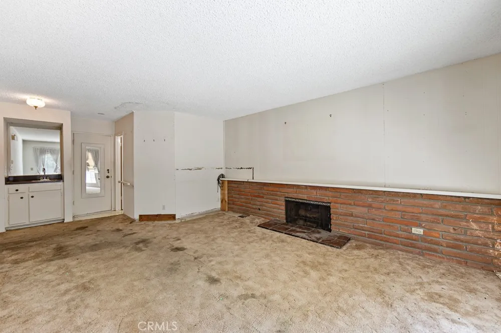 11326 Michelle Cerritos, CA 90703