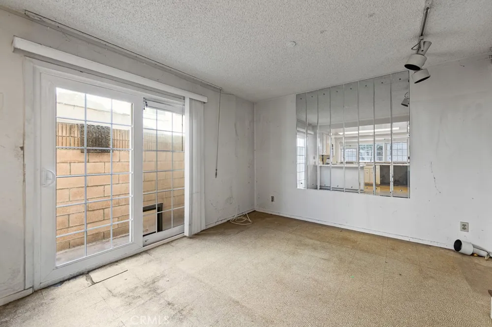 11326 Michelle Cerritos, CA 90703