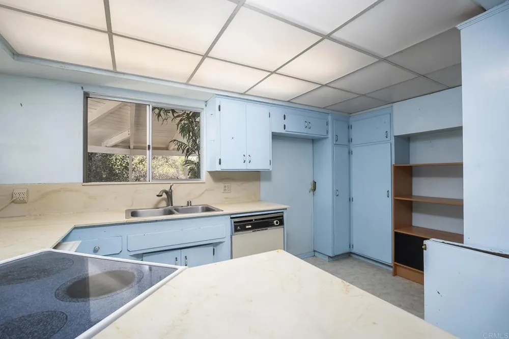 25077 MANZANITA LN Descanso, CA 91916