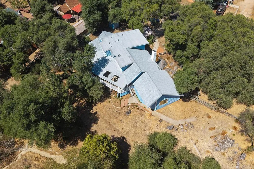25077 MANZANITA LN Descanso, CA 91916
