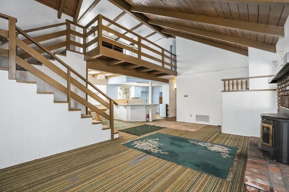 25077 MANZANITA LN Descanso, CA 91916