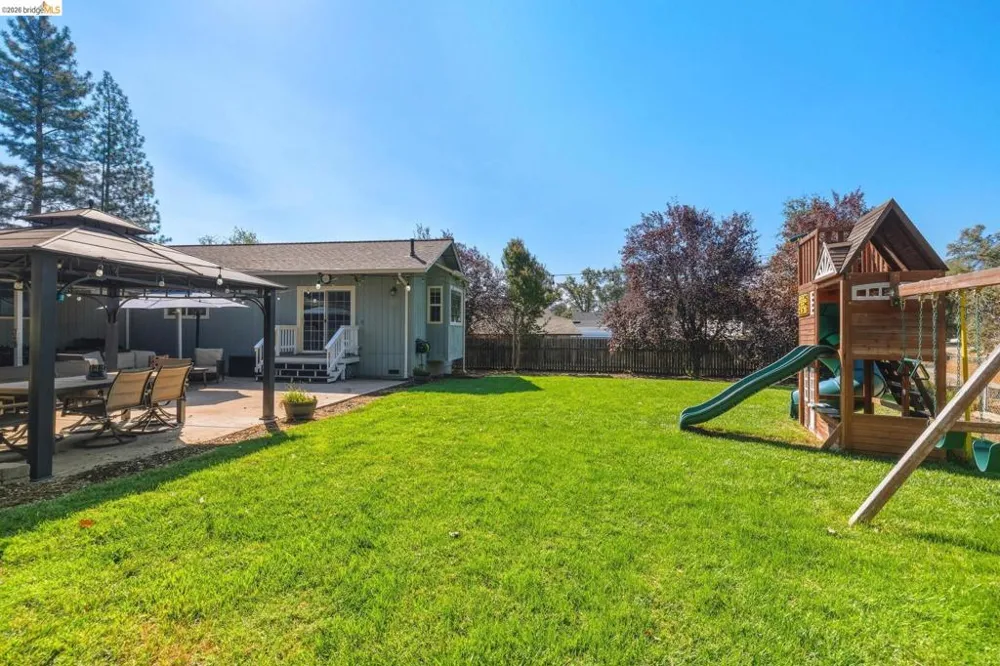 21000 Niagara River Sonora, CA 95370