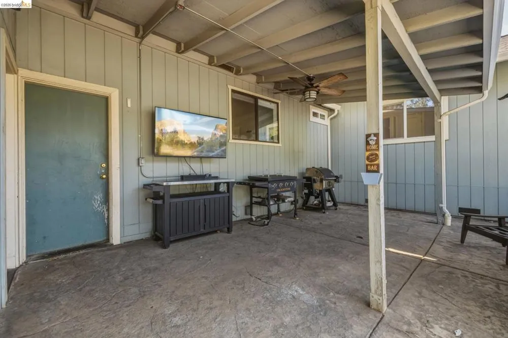21000 Niagara River Sonora, CA 95370