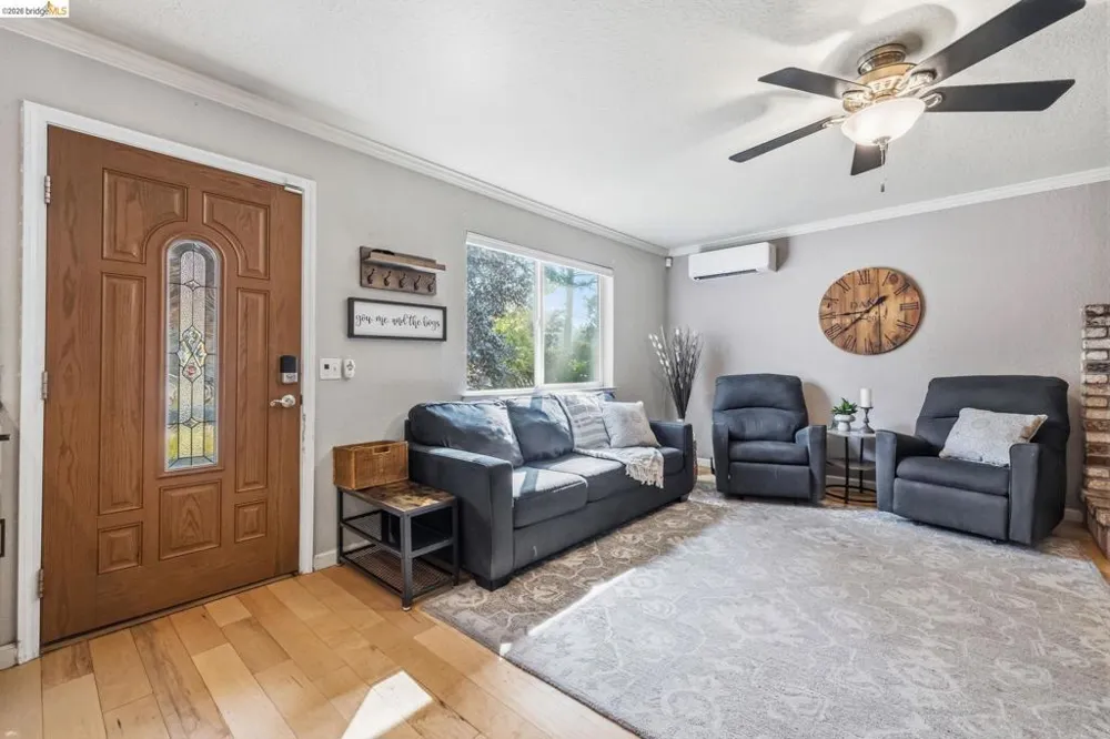 21000 Niagara River Sonora, CA 95370