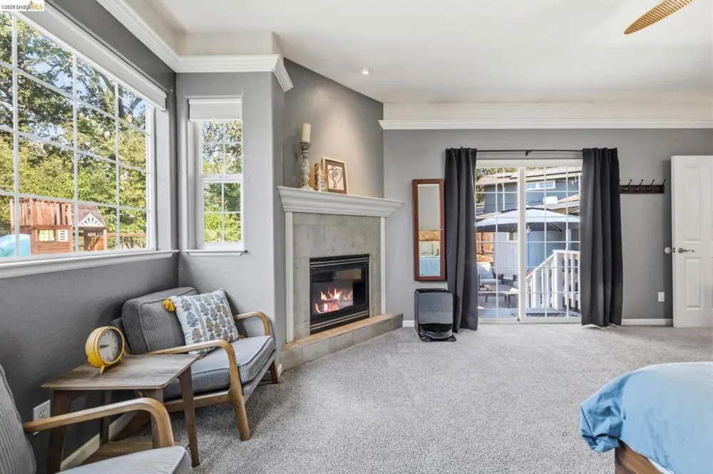21000 Niagara River Sonora, CA 95370