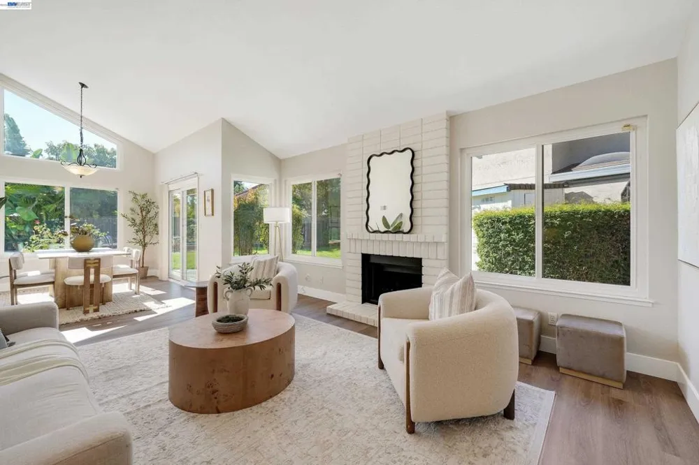 32808 Oakdale Ct Union City, CA 94587