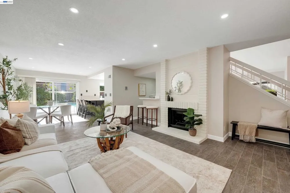 32808 Oakdale Ct Union City, CA 94587