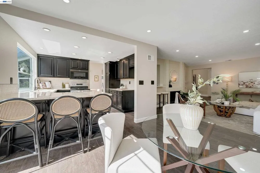 32808 Oakdale Ct Union City, CA 94587