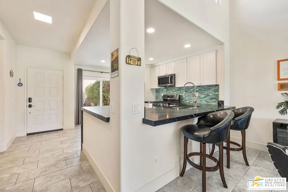 76321 Poppy Lane Palm Desert, CA 92211
