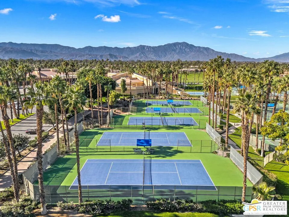 76321 Poppy Lane Palm Desert, CA 92211