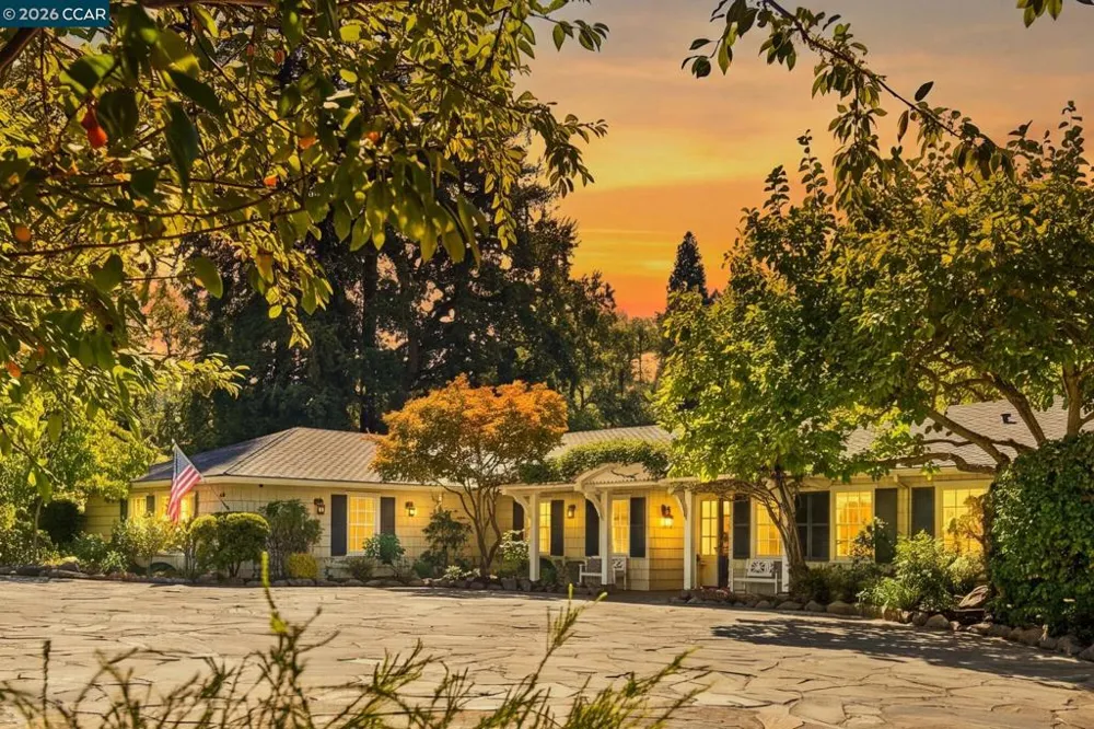 1720 Alameda Diablo Diablo, CA 94528
