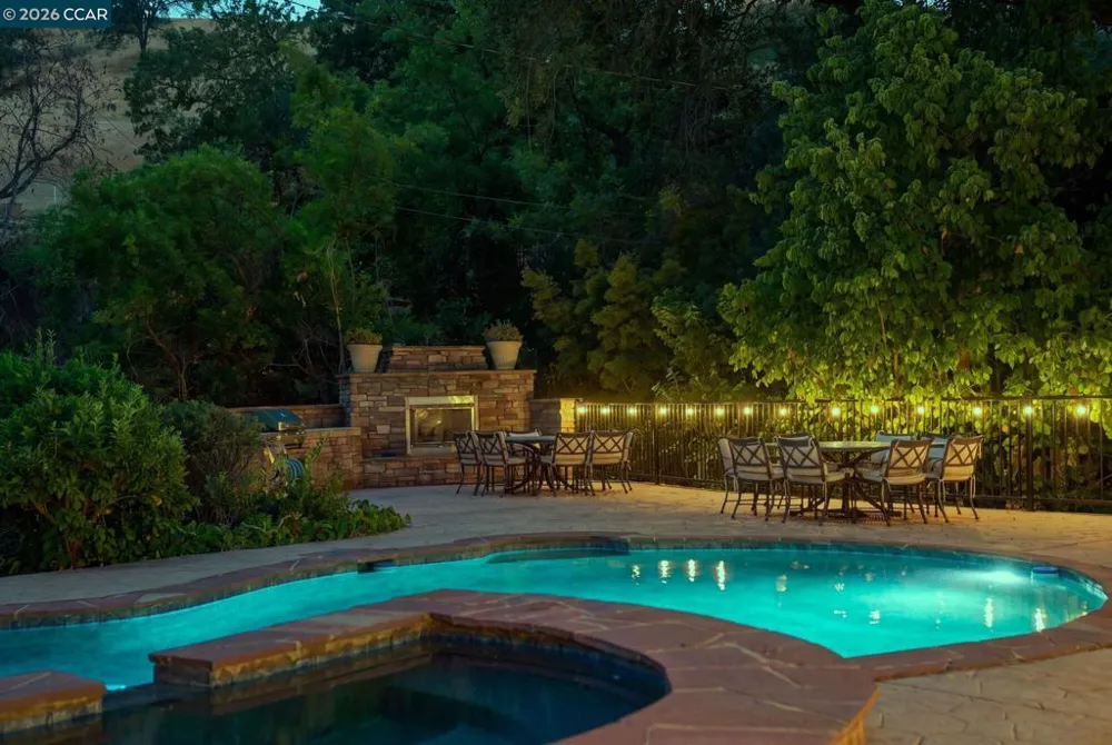 1720 Alameda Diablo Diablo, CA 94528