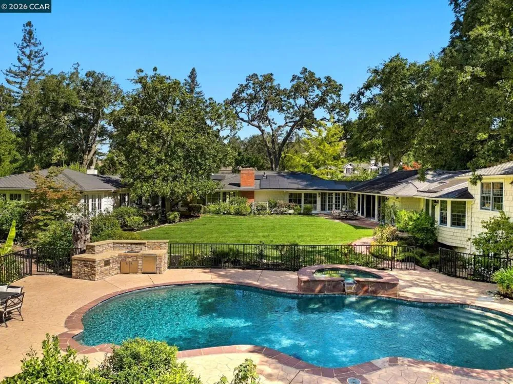 1720 Alameda Diablo Diablo, CA 94528