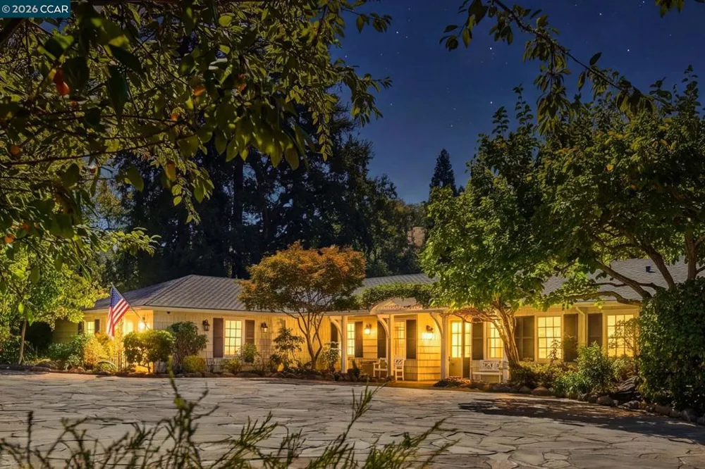 1720 Alameda Diablo Diablo, CA 94528