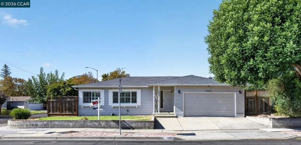 1883 Lynwood Dr Concord, CA 94519