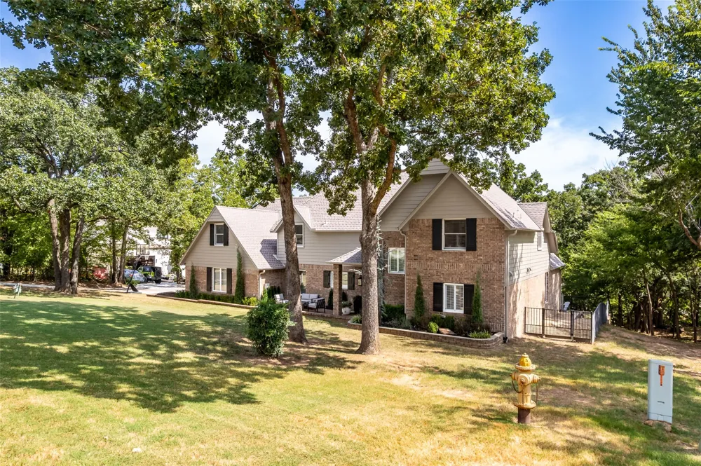 12123 Skyline Drive Jenks, OK 74037