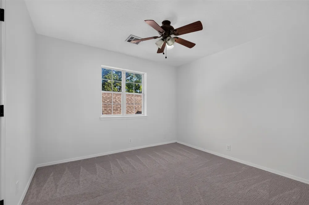18641 Woodbriar Lane Catoosa, OK 74015