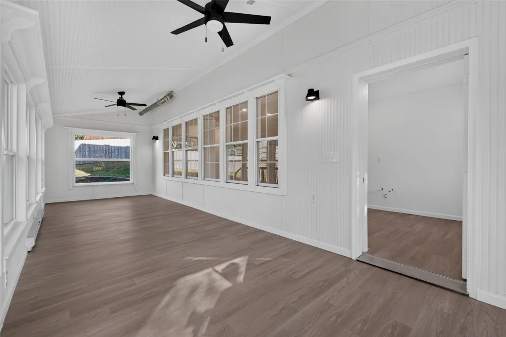 18641 Woodbriar Lane Catoosa, OK 74015