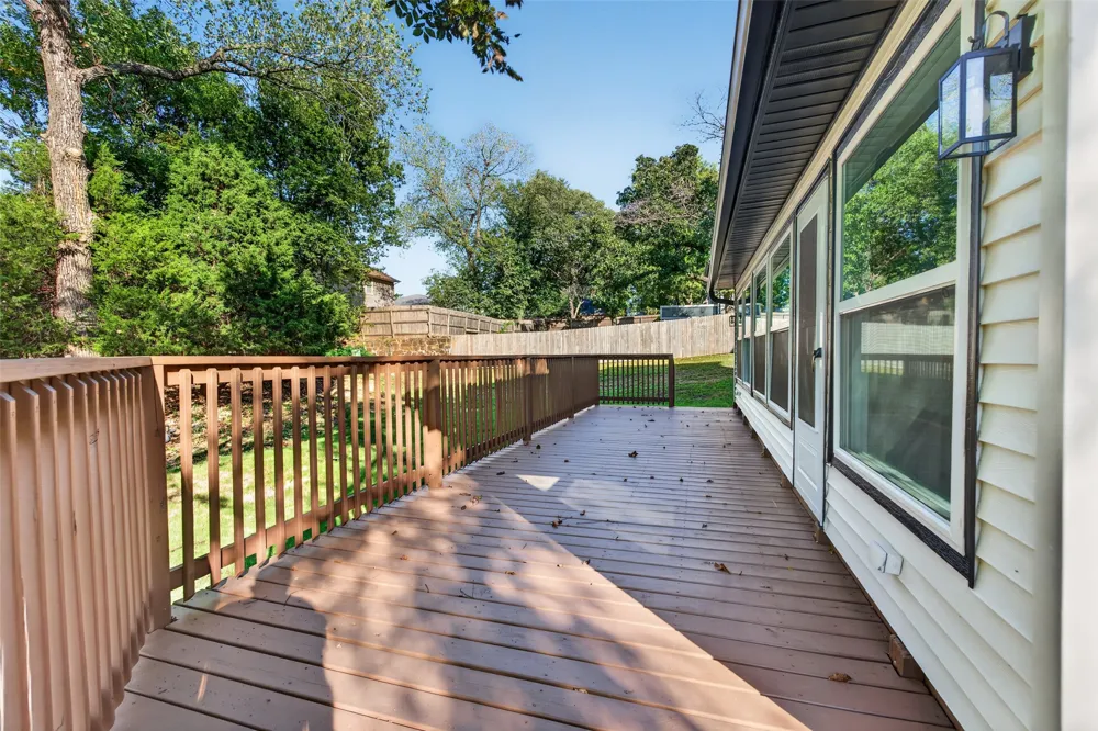 18641 Woodbriar Lane Catoosa, OK 74015