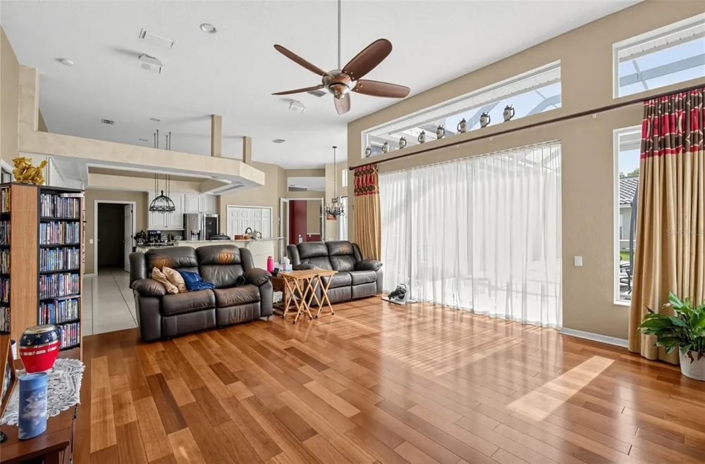 9108 WOODRIDGE RUN DRIVE Tampa, FL 33647