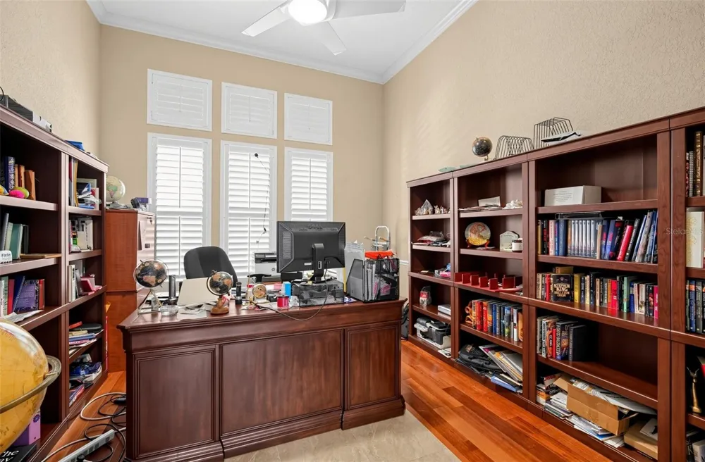 9108 WOODRIDGE RUN DRIVE Tampa, FL 33647