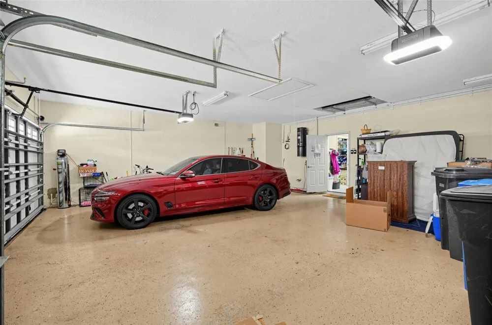 9108 WOODRIDGE RUN DRIVE Tampa, FL 33647