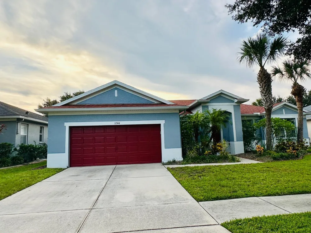 11744 HOLLY CREEK DRIVE Riverview, FL 33569
