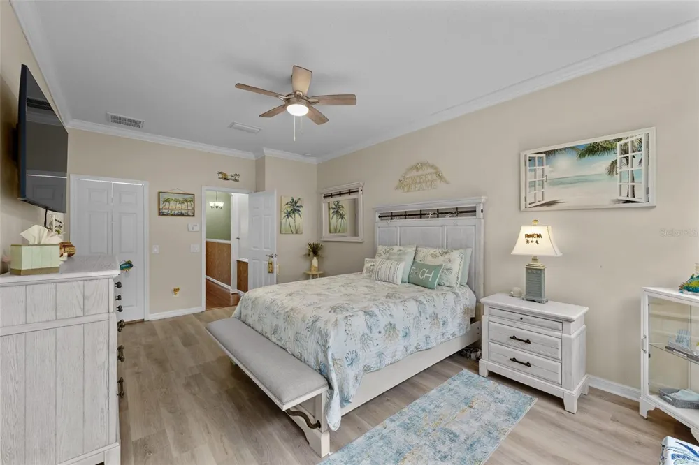12612 SILVERDALE STREET Tampa, FL 33626