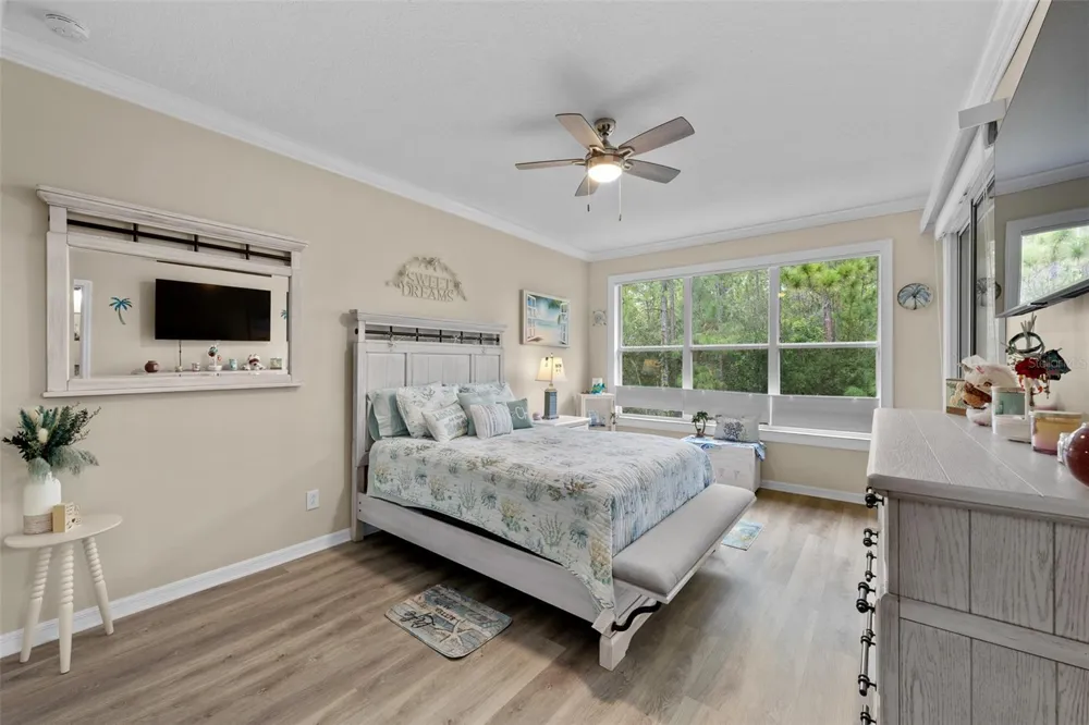 12612 SILVERDALE STREET Tampa, FL 33626